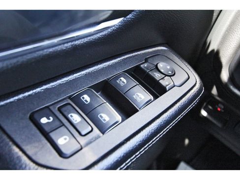 Used 2025 RAM 1500 Laramie w/ Laramie Southwest Edition image 19