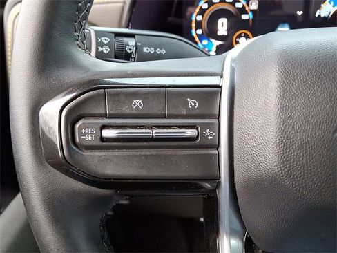 Certified 2024 Chevrolet Colorado ZR2 w/ Safety Package image 23