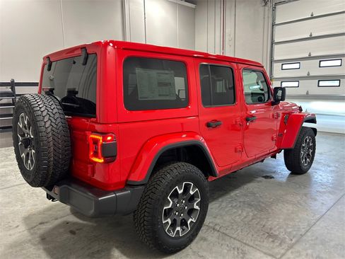 New 2025 Jeep Wrangler Sahara image 6