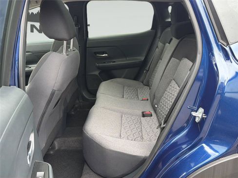 Used 2023 Nissan Kicks S FWD image 23