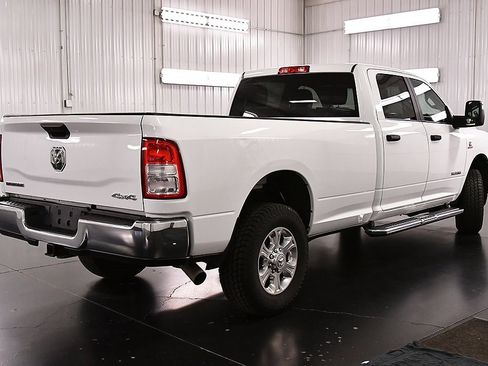 Used 2024 RAM 3500 Big Horn image 7