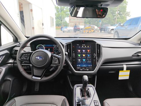 Used 2026 Subaru Crosstrek 2.5i Limited w/ Crosstrek Mirror Package AWD/4WD image 17