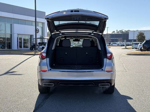 Used 2023 Acura MDX SH-AWD image 16