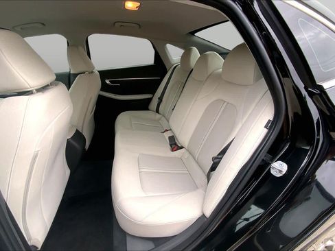 Used 2025 Hyundai Sonata SE FWD image 20