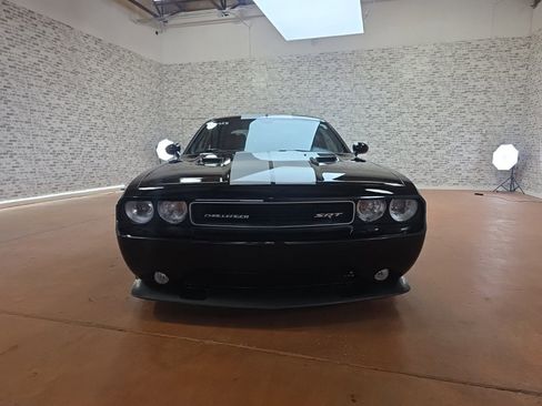 Used 2012 Dodge Challenger SRT8 image 2