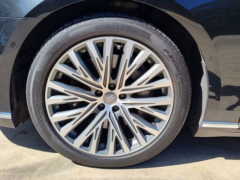 Used 2019 Audi A8 L 3.0T w/ Executive Package image 10