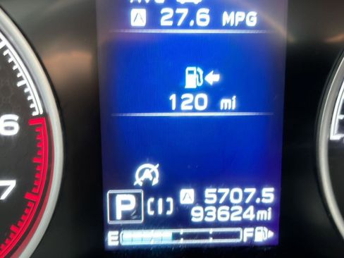 Used 2021 Subaru Forester Premium image 23