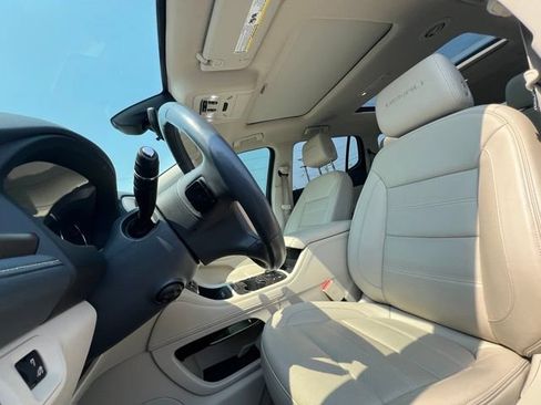 Used 2020 GMC Acadia Denali AWD/4WD image 14
