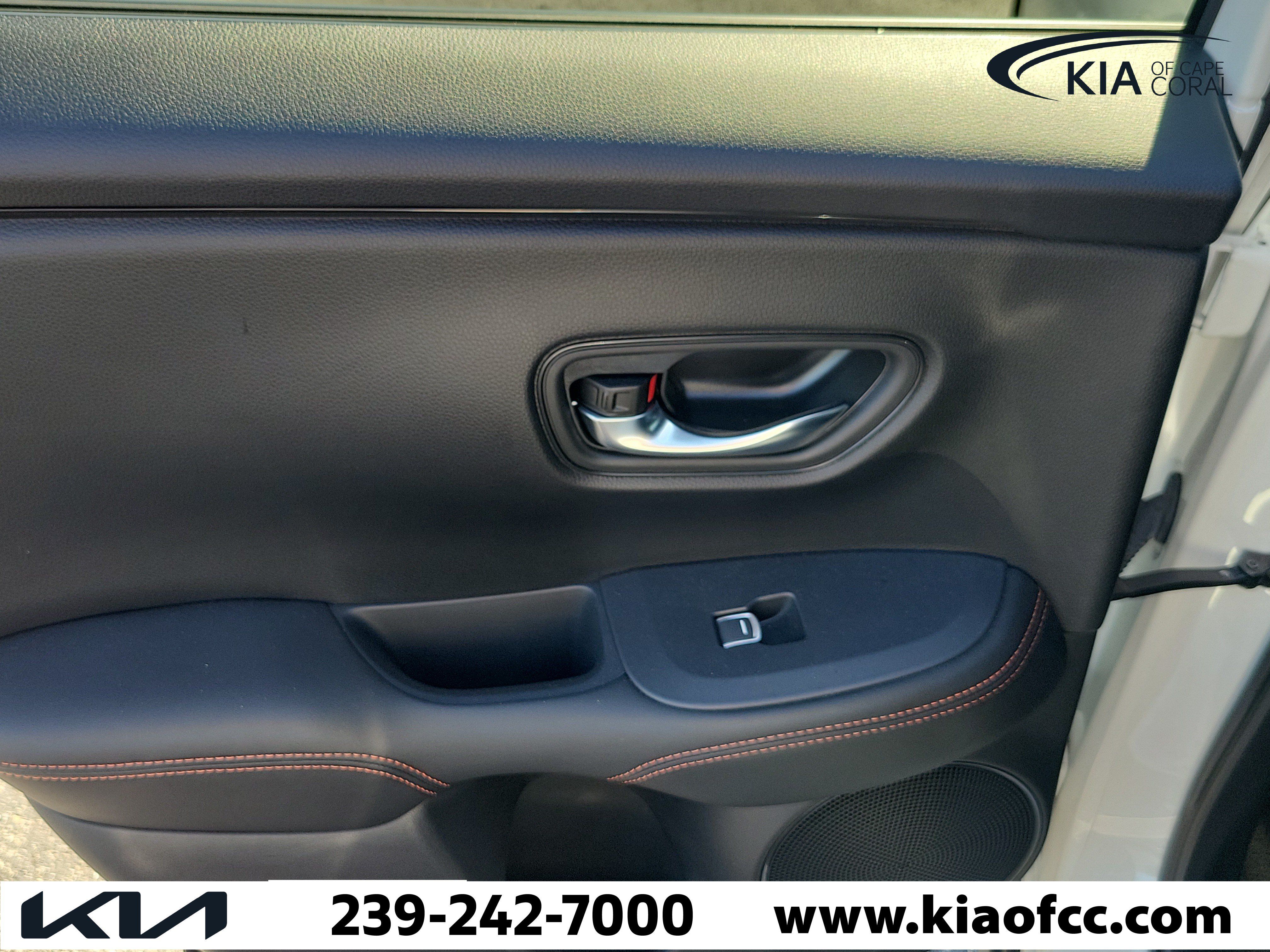 Used 2024 Honda HR-V Sport image 14