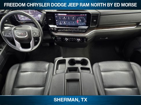 Used 2025 GMC Sierra 1500 SLT AWD/4WD image 19