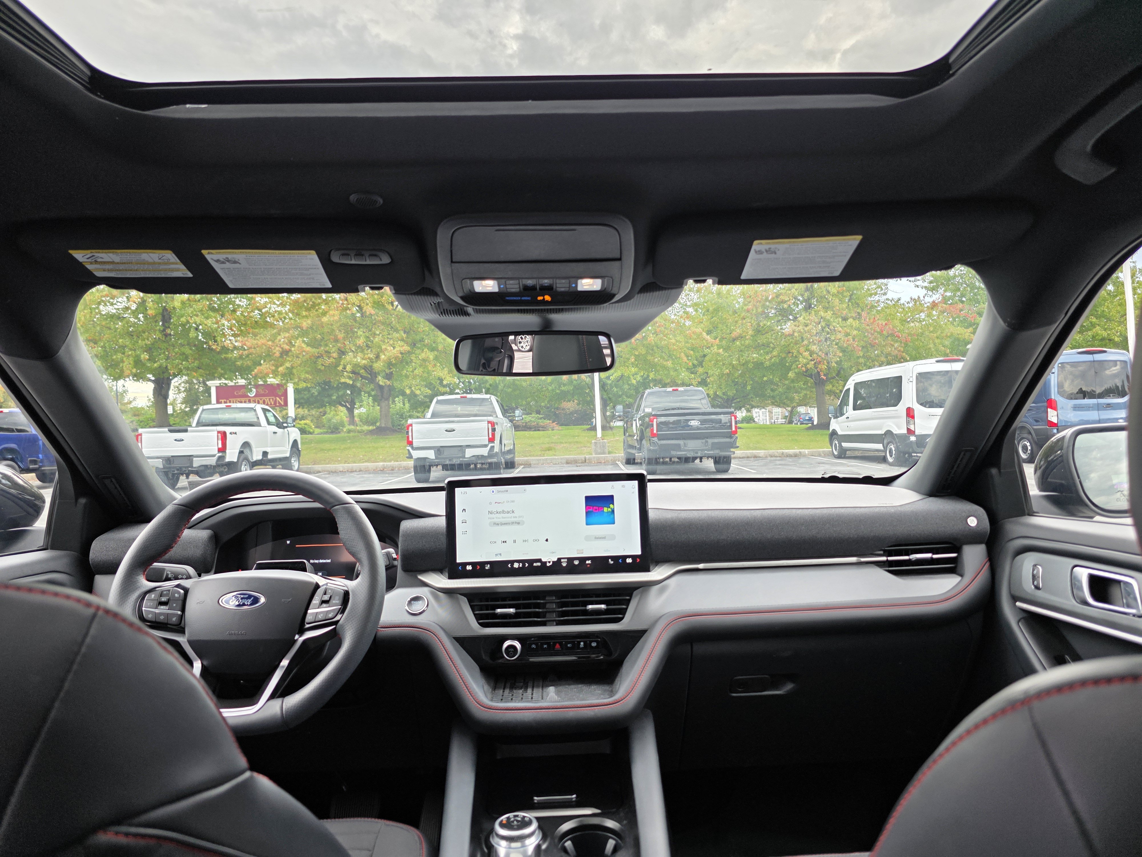 Used 2025 Ford Explorer ST-Line w/ Premium Package AWD/4WD image 10