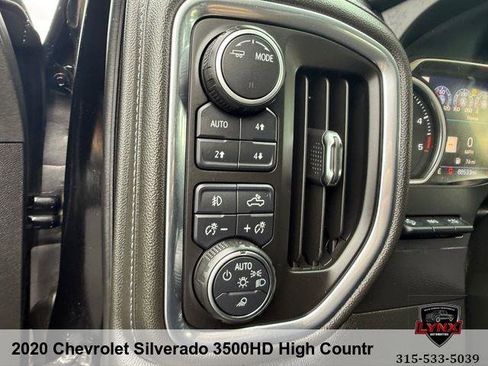 Used 2020 Chevrolet Silverado 3500 High Country image 36