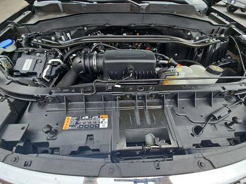 Used 2024 Ford Explorer Limited AWD/4WD image 33