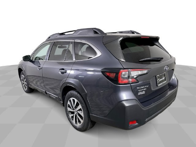 Used 2023 Subaru Outback Premium AWD/4WD image 6