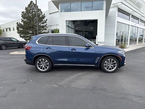 Used 2021 BMW X5 xDrive45e w/ Executive Package 3 AWD/4WD image 6