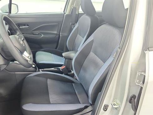 Certified 2025 Nissan Versa SV w/ Trunk Package FWD image 11