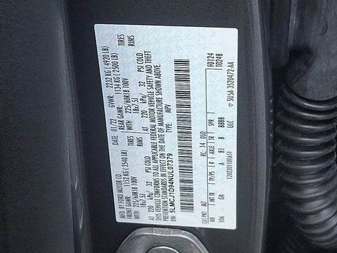 Used 2022 Lincoln Corsair Standard w/ Equipment Group 101A image 27