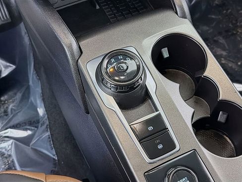 Used 2025 Ford Bronco Sport Outer Banks w/ Outer Banks Tech Package+ image 41