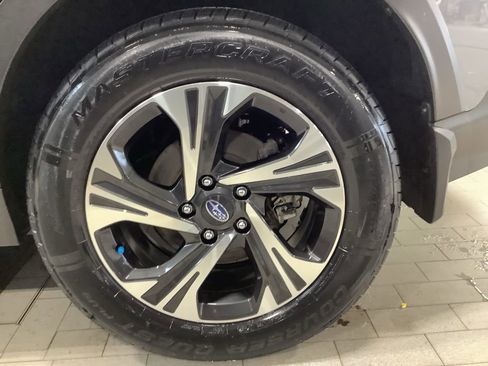 Used 2024 Subaru Crosstrek 2.0i Premium image 22