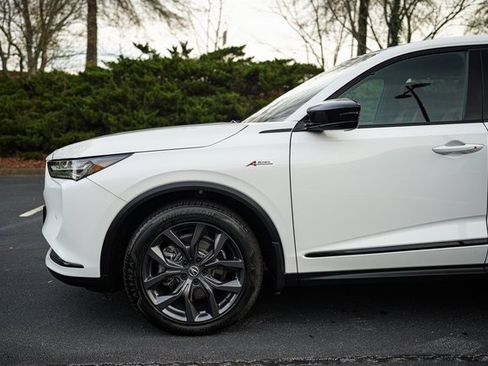 Used 2023 Acura MDX A-Spec image 5
