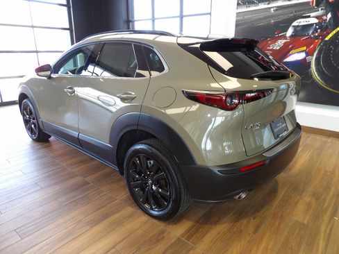 Used 2025 MAZDA CX-30 Carbon image 8