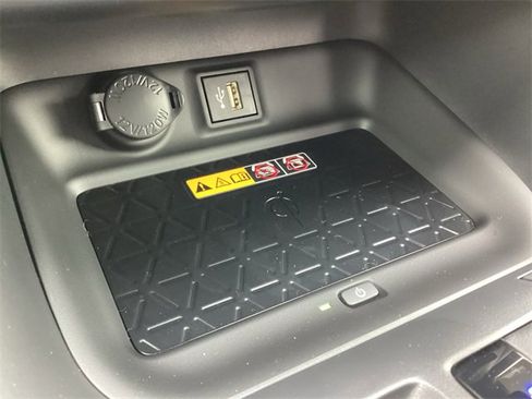 New 2025 Toyota RAV4 XLE Premium image 23