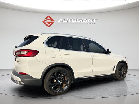 Used 2019 BMW X5 xDrive40i w/ Convenience Package AWD/4WD image 8