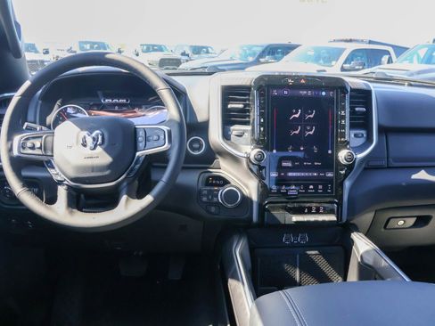 New 2026 RAM 1500 4x4 Crew Cab image 14