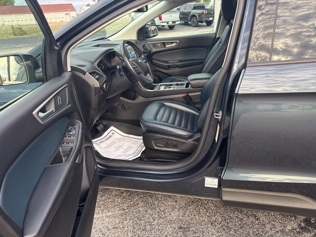 Used 2024 Ford Edge SEL w/ Sport Appearance Package AWD/4WD image 8