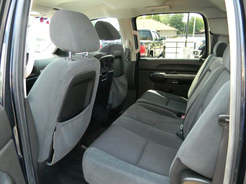 Used 2009 Chevrolet Silverado 1500 LT w/ All Star Package image 10