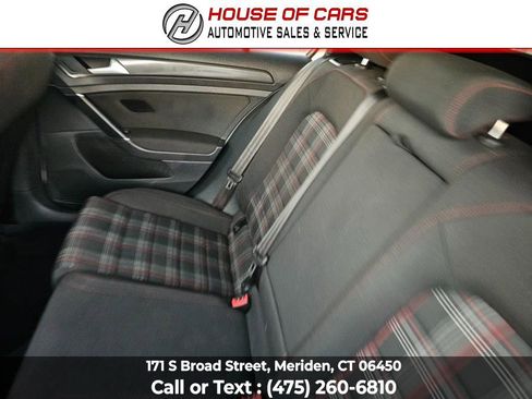 Used 2018 Volkswagen GTI SE image 41