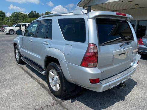 Used 2004 Toyota 4Runner Limited AWD/4WD image 3
