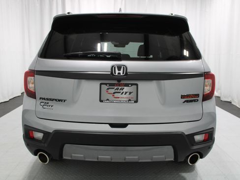 Used 2023 Honda Passport TrailSport image 7