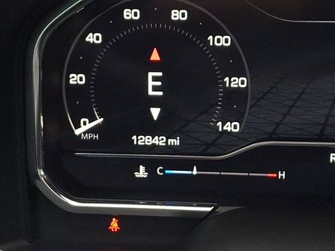 Used 2024 GMC Sierra 1500 AT4X w/ AT4X AEV Edition image 21