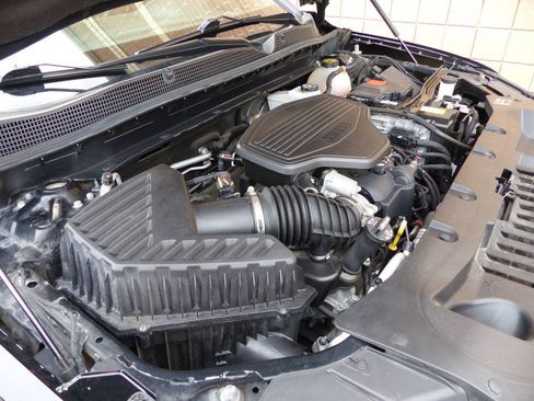 Used 2021 Chevrolet Blazer LT FWD image 20