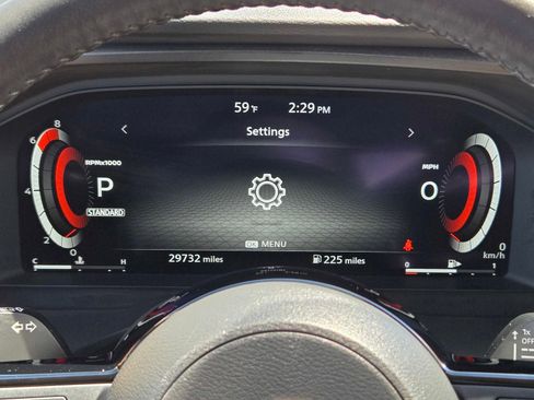 Used 2021 Nissan Rogue Platinum FWD image 33