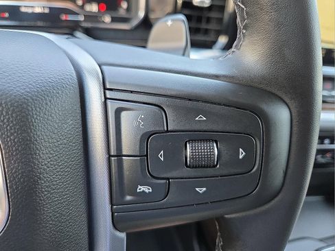 Used 2025 GMC Sierra 1500 Elevation w/ Elevation Premium Package AWD/4WD image 18