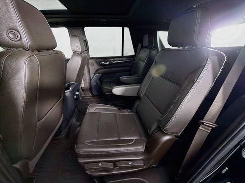 Used 2023 GMC Yukon Denali w/ LPO, Floor Liner Package AWD/4WD image 26
