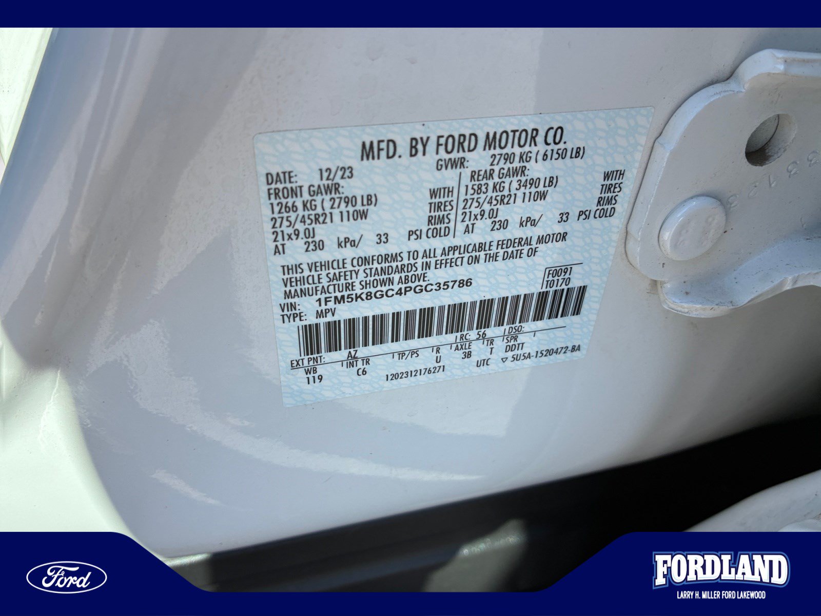 Used 2023 Ford Explorer ST w/ Equipment Group 401A AWD/4WD image 25