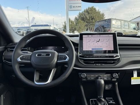 New 2025 Jeep Compass Limited w/ High Altitude Package image 26