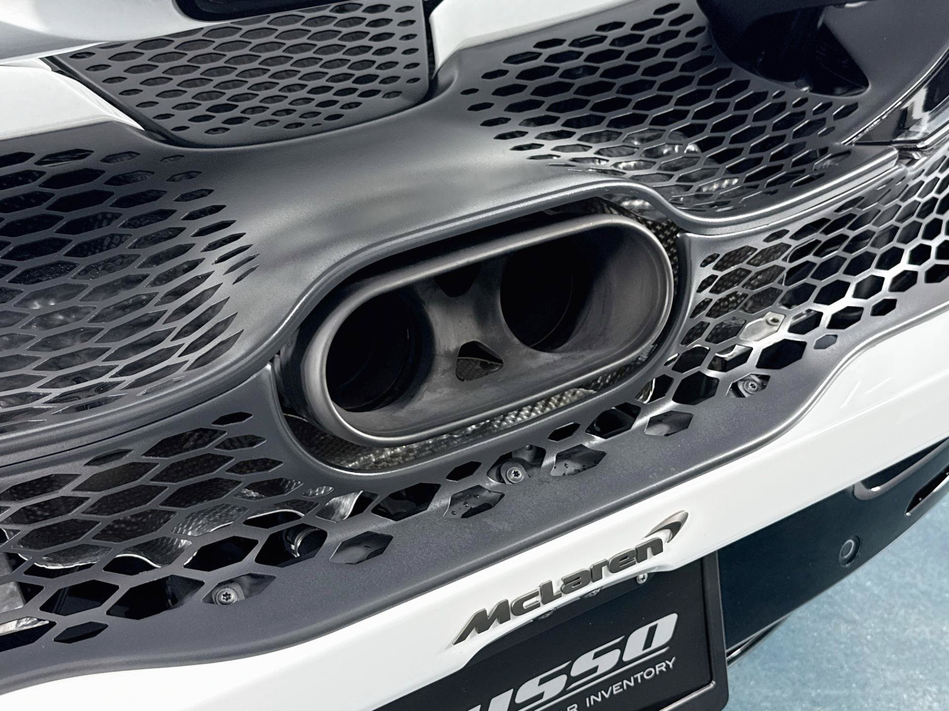 Used 2024 McLaren 750S Spider RWD image 54