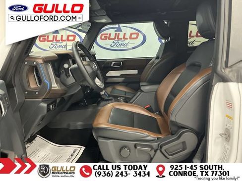 Certified 2023 Ford Bronco Outer Banks w/ Sasquatch Package AWD/4WD image 25