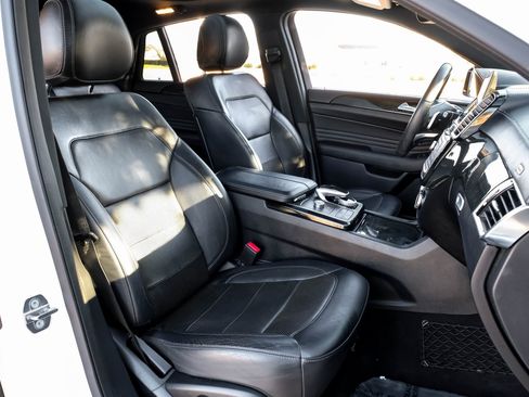 Used 2019 Mercedes-Benz GLE 43 AMG 4MATIC Coupe image 30