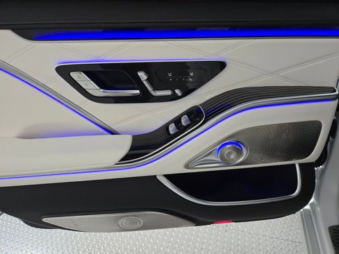 Used 2026 Mercedes-Benz Maybach S 680 4MATIC image 23