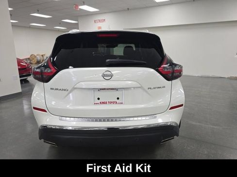 Used 2023 Nissan Murano Platinum w/ Cargo Package FWD image 4