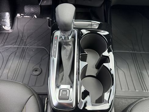 New 2026 Chevrolet Trax ACTIV w/ Sunroof Package FWD image 19