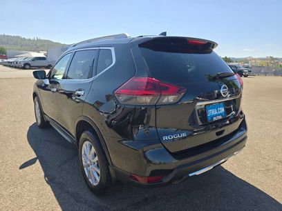 Used 2019 Nissan Rogue SV