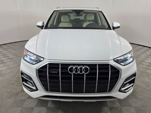 Certified 2023 Audi Q5 2.0T Premium w/ Convenience Package AWD/4WD image 2