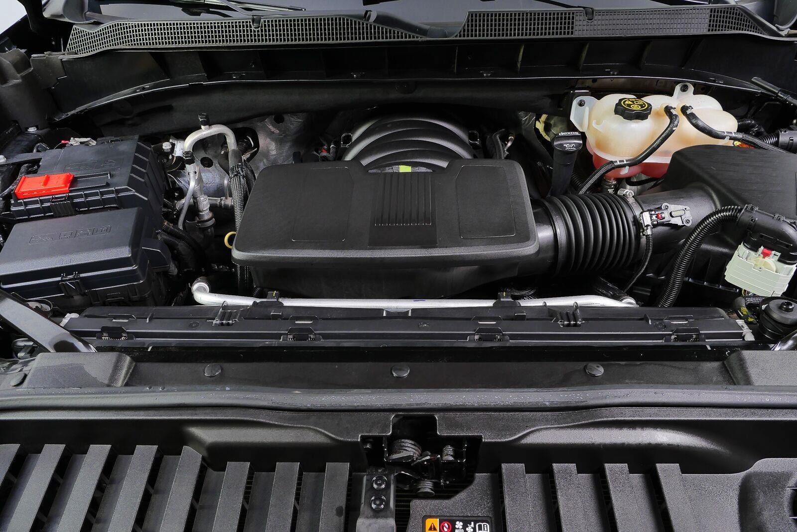 Used 2023 Chevrolet Silverado 1500 RST AWD/4WD image 28