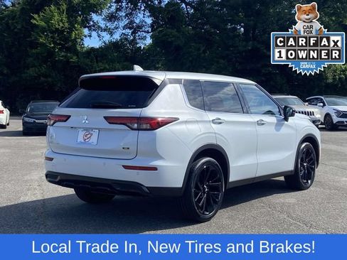 Used 2023 Mitsubishi Outlander SE Black Edition AWD/4WD image 3